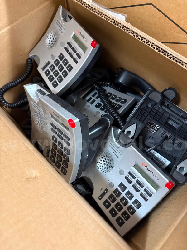 ShoreTel 115 IP Phones - Lot of 11
