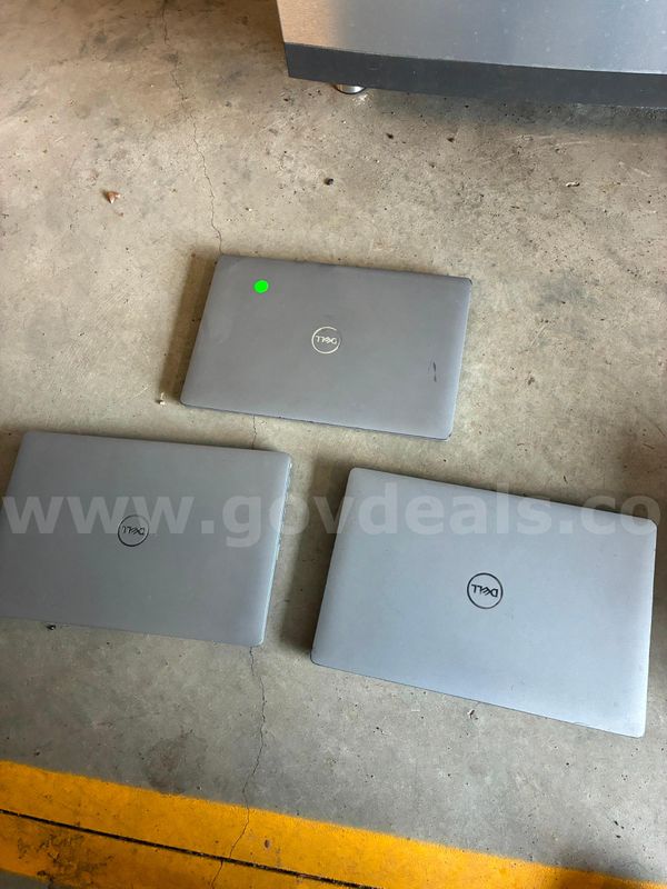 Lot of 3 Dell Latitude 5510 Laptops