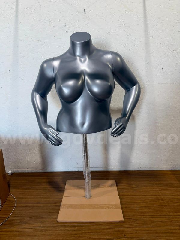 Bernstein Display MD-PLUS-HALF-LS-SN Plus Size Female Half Mannequin Torso with Satin Nickel Stand – New in Box