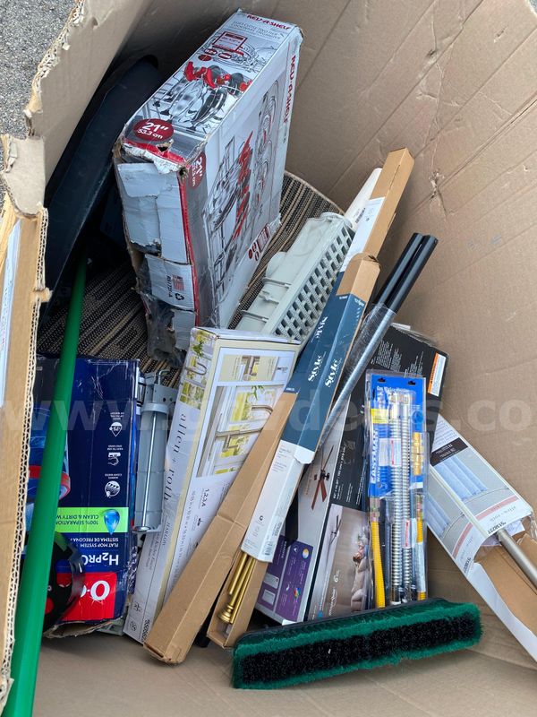 One pallet of assorted general home improvement supplies