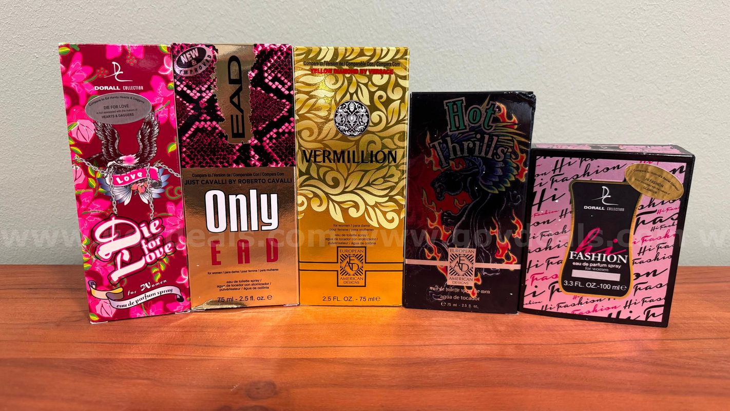 Lot of 5 Assorted Perfumes/Colognes – New/Sealed – Mixed Sizes – Shipping Available
