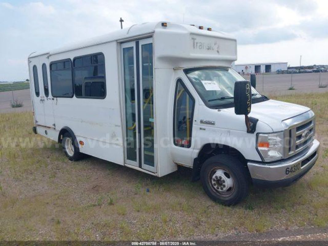 2015 Ford Econoline