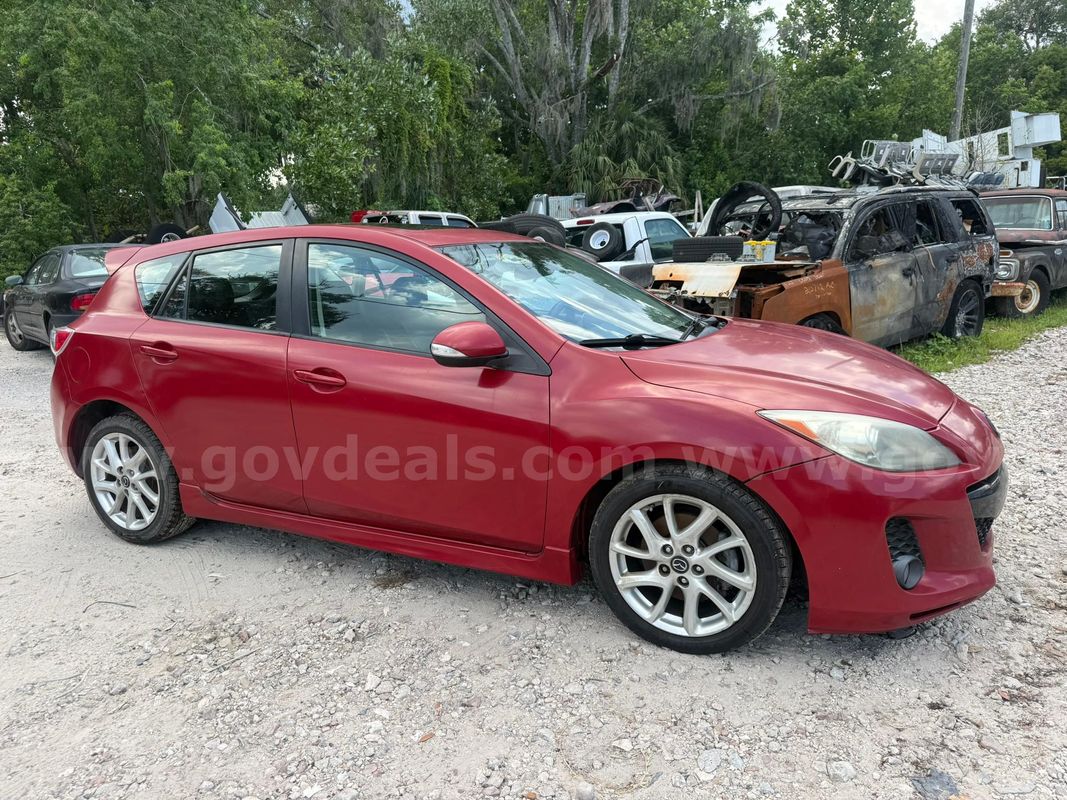 2013 Mazda MAZDA3