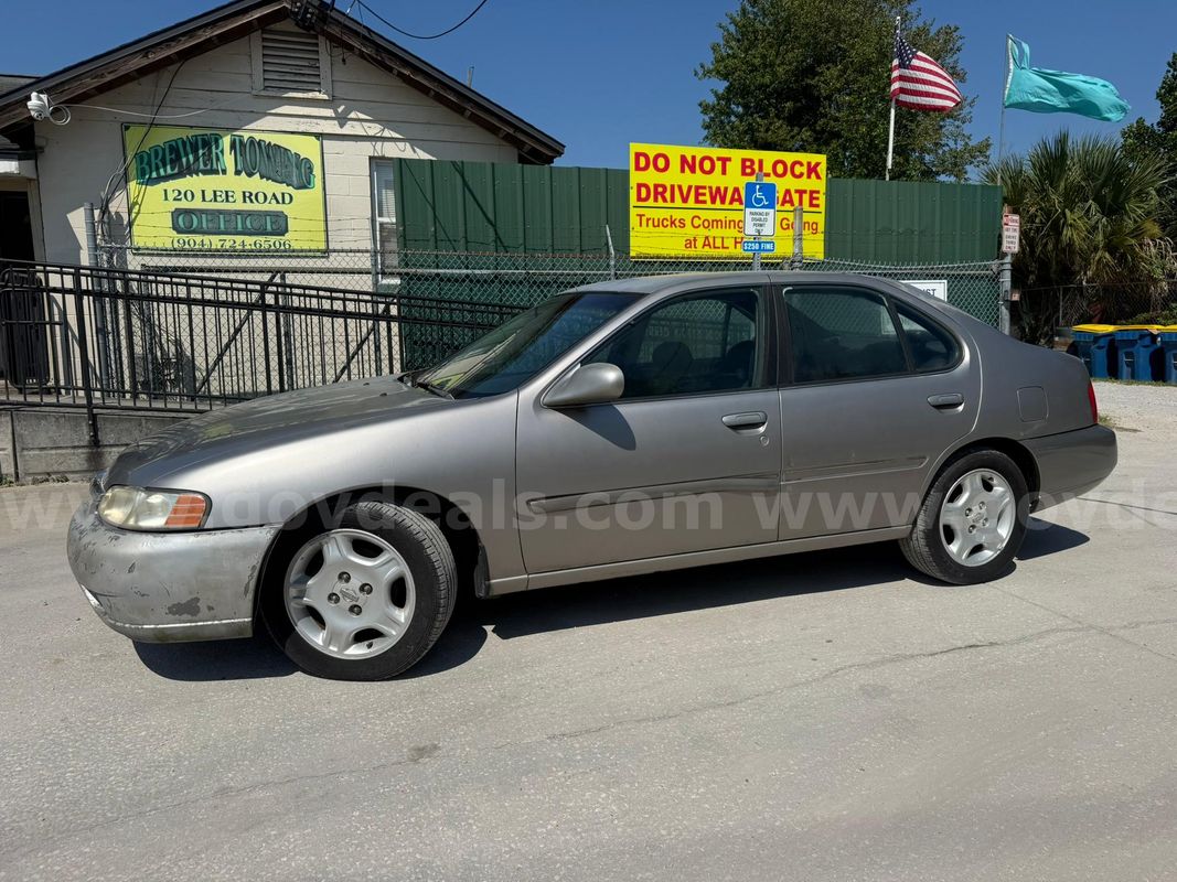 2000 Nissan Altima GLE