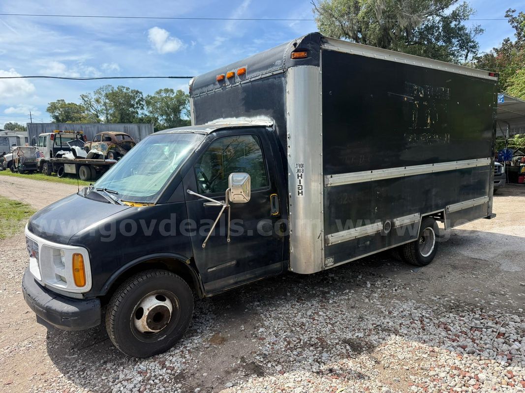 2001 GMC Savana