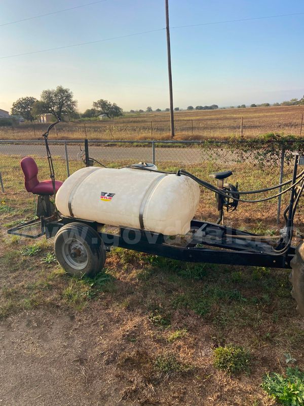 2016 Wylie 300 Gal Sprayer on 2 Wheel Trailer