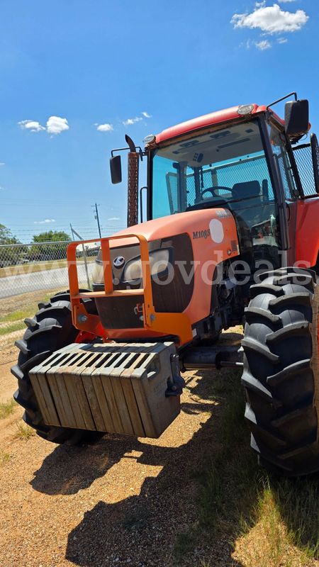 Kubota 108S Tractor
