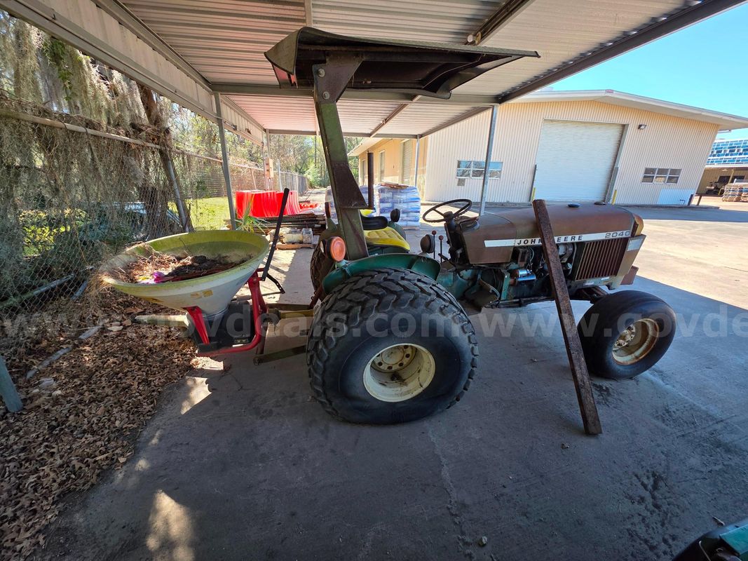John Deere tractor and spreader