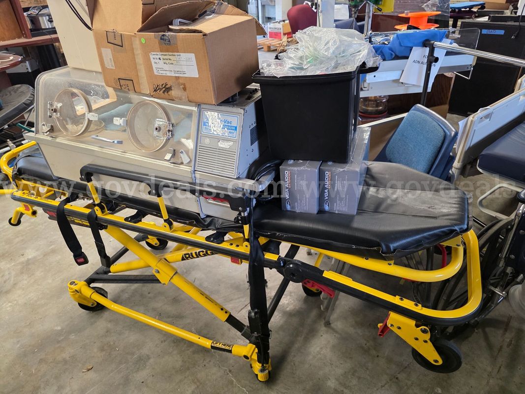 stretcher and misc equipment