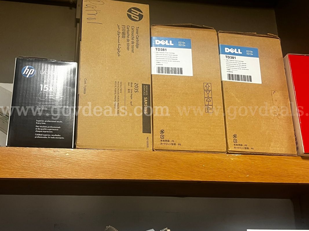 Lot 2026007 - Various Printer Cartridges - New in Box - 1 HP 15X, 1 HP 203S Black, 2 Dell TD 381