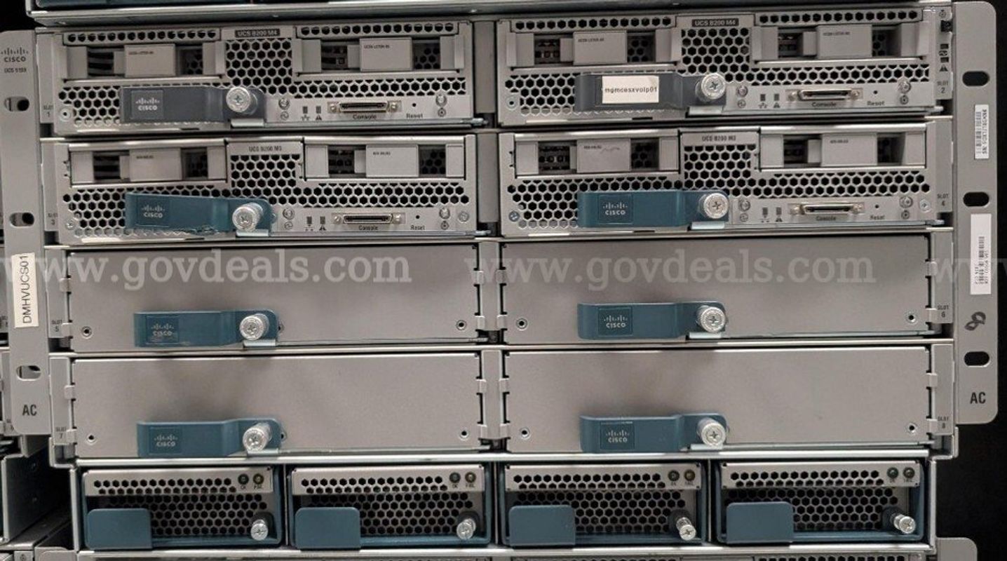 Lot of (4) Cisco UCS B200 M3/M4 Blade Servers w/ Xeon E5-2667 v3 & E5-2640 v2 | Mixed UCS Blades