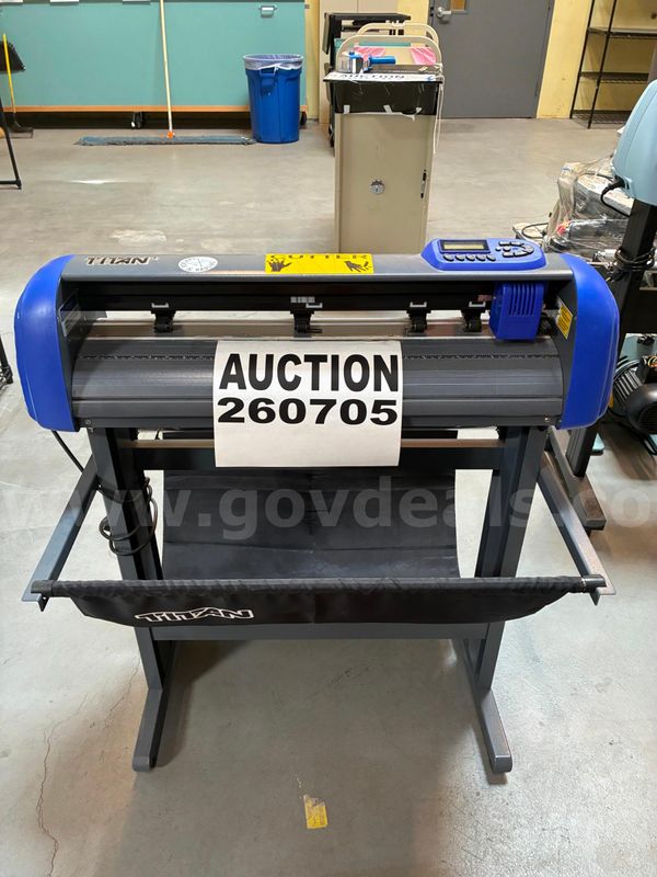 Titan 3 Vinyl Cutter