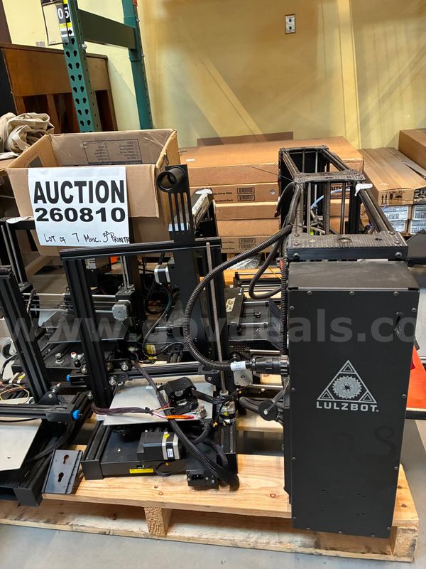 7 assorted 3d Printers