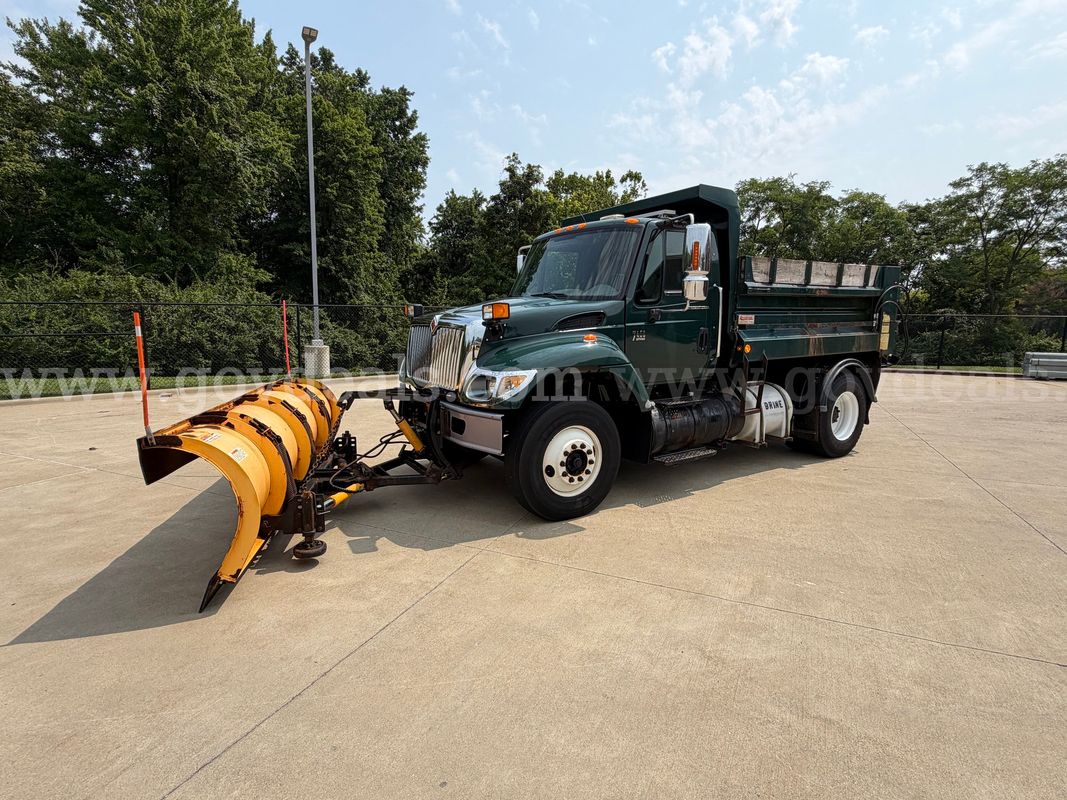 2006 International Dump Truck