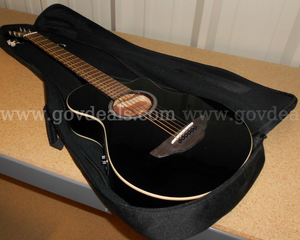 Yamaha Mini Electric Acoustic Guitar
