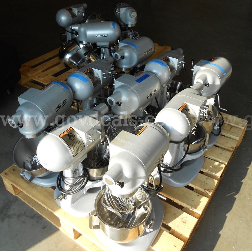 Hobart Stand Mixers (12)