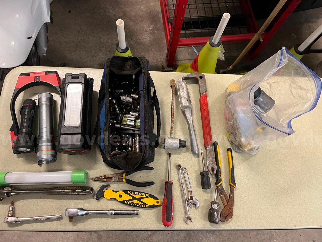 Small tool lot