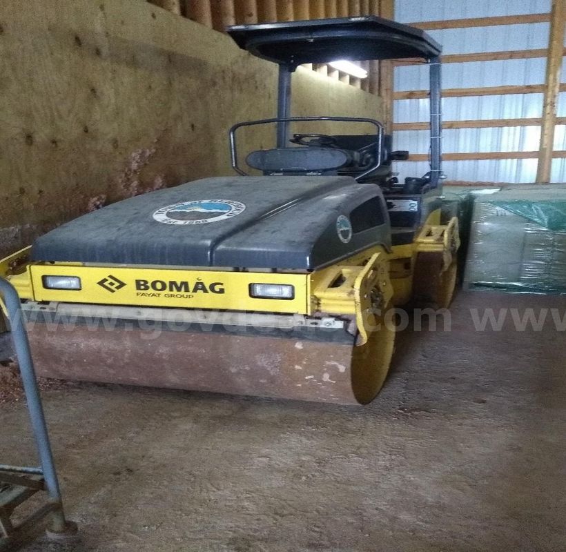 2014 BOMAG Asphalt Roller – Kubota Diesel, Vibratory Drum, Working