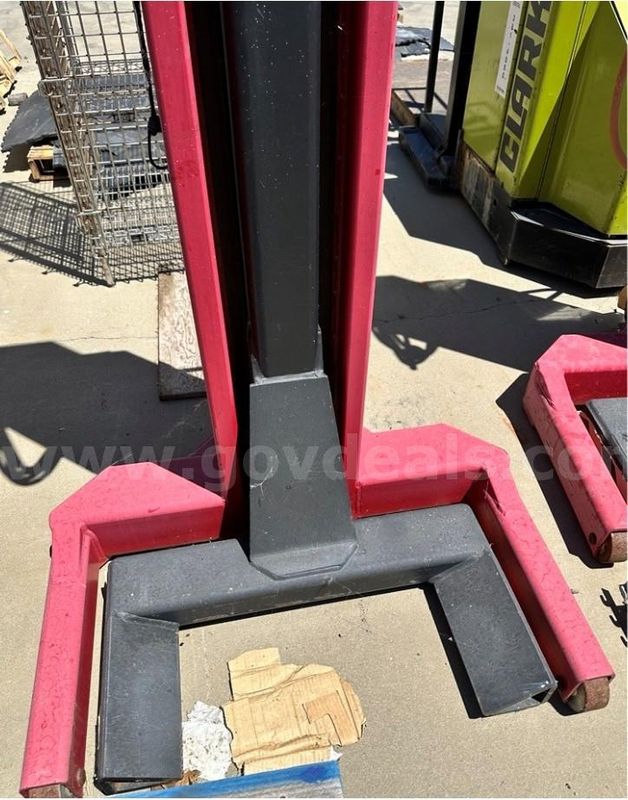 Lift, Jack Movable, 4 Column Type M/#JBC4066MC//FIBOX