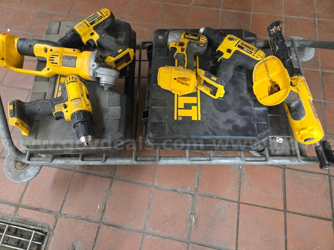 Dewalt and Milwaukee Lot of Tools