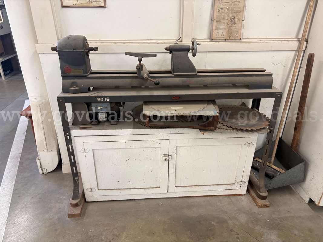Atlas 12 In. Wood Turning Lathe