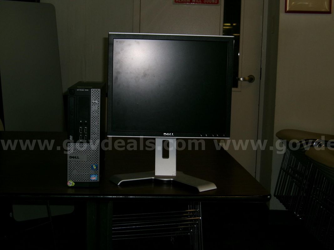 Computers (38) and monitors (38)