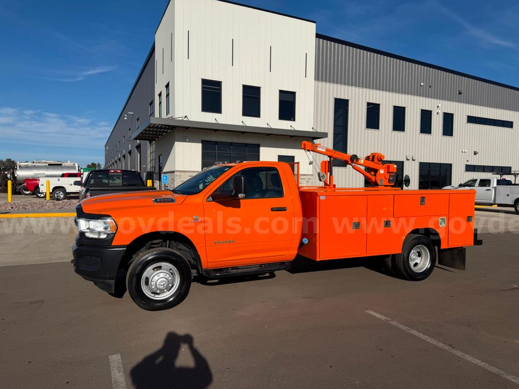 2022 Ram 3500 Utility Service Crane