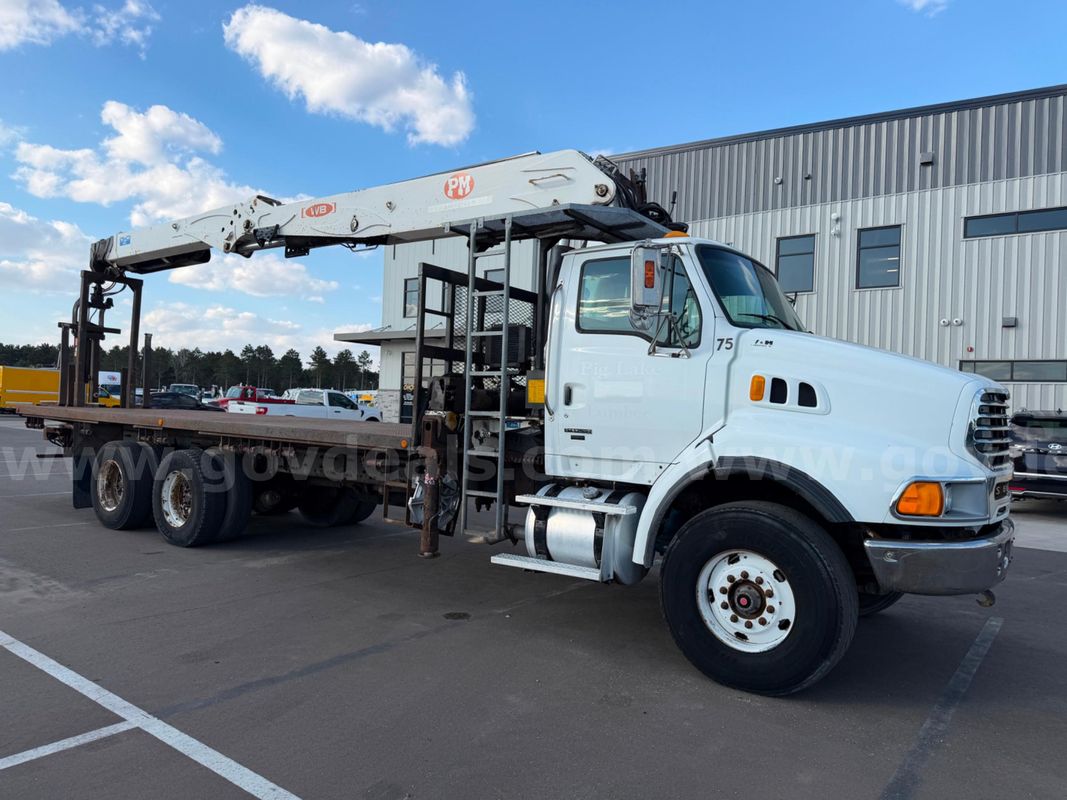 2006 Sterling Pm Wall Board Crane Boom
