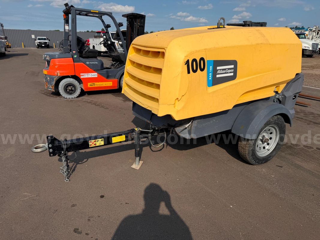 2022 Atlas Copco Xas 188 Trailer Air Compressor