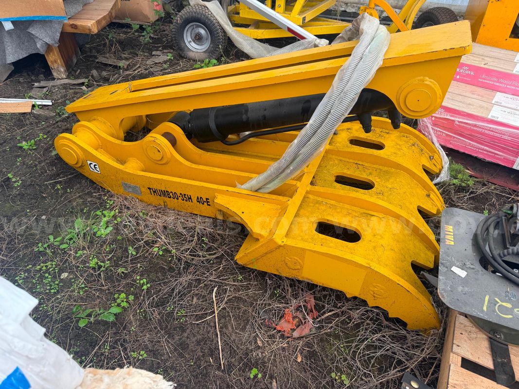 Excavator Thumb