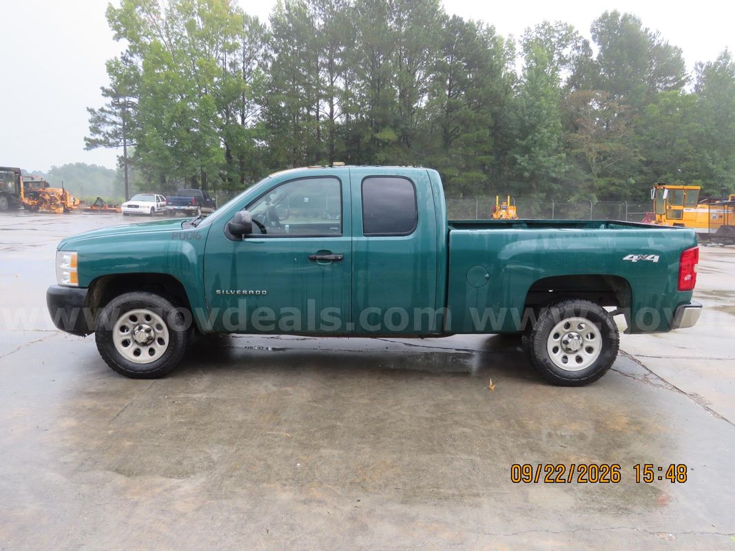 2013 Chevrolet Silverado 1500 Work Truck Ext. Cab 4WD