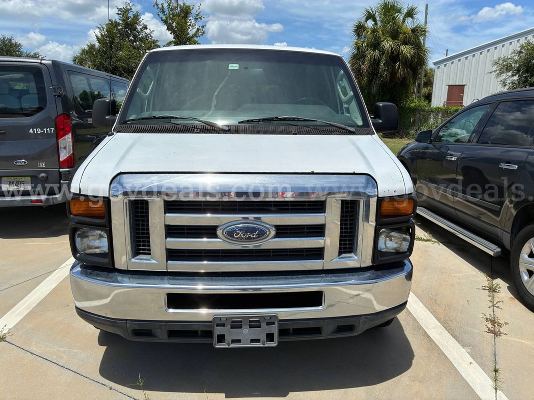 2012 Ford Econoline E350 XLT