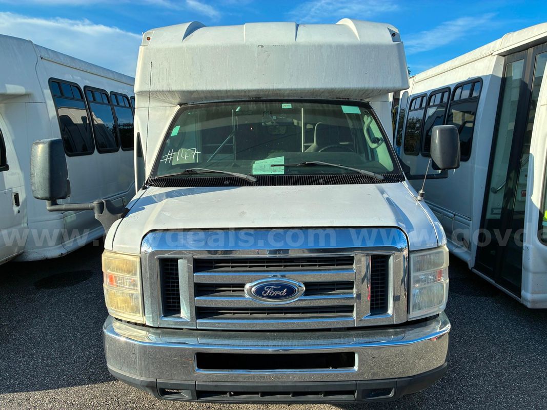 2017 Ford Econoline Cutaway WCL Equipped