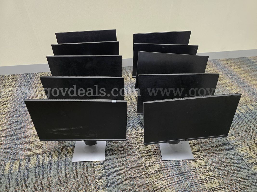 Lot of Ten (10)Dell Computer Monitors