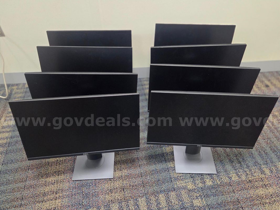 Lot of Eight (8)Dell Computer Monitors