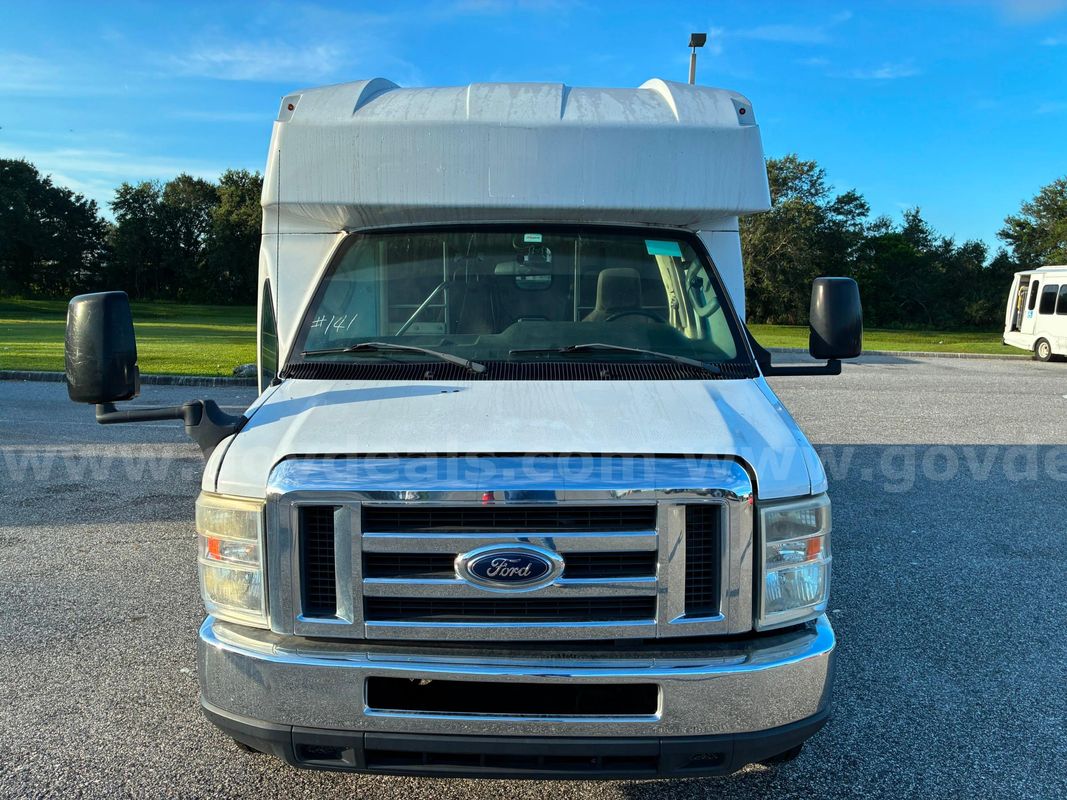 2017 Ford Econoline Cutaway WCL Equipped