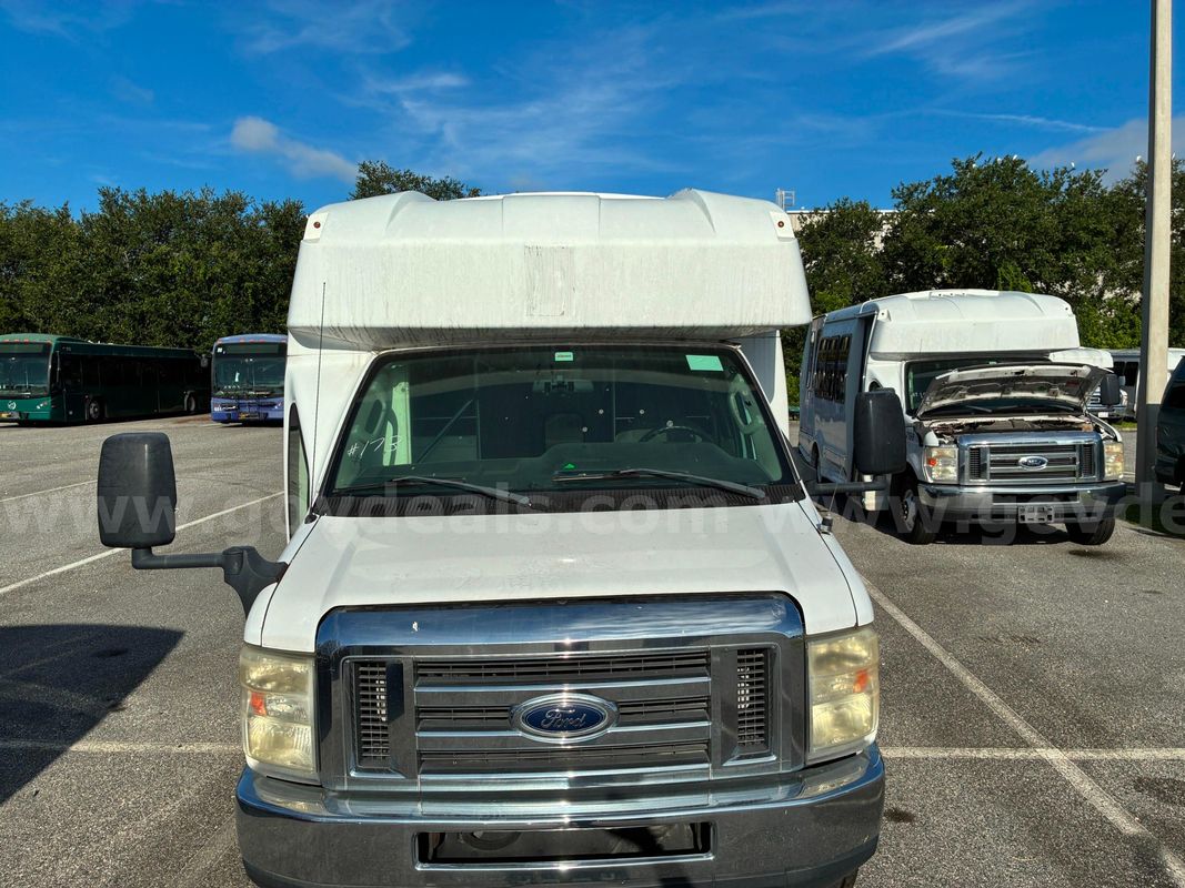 2017 Ford Econoline Cutaway WCL Equipped