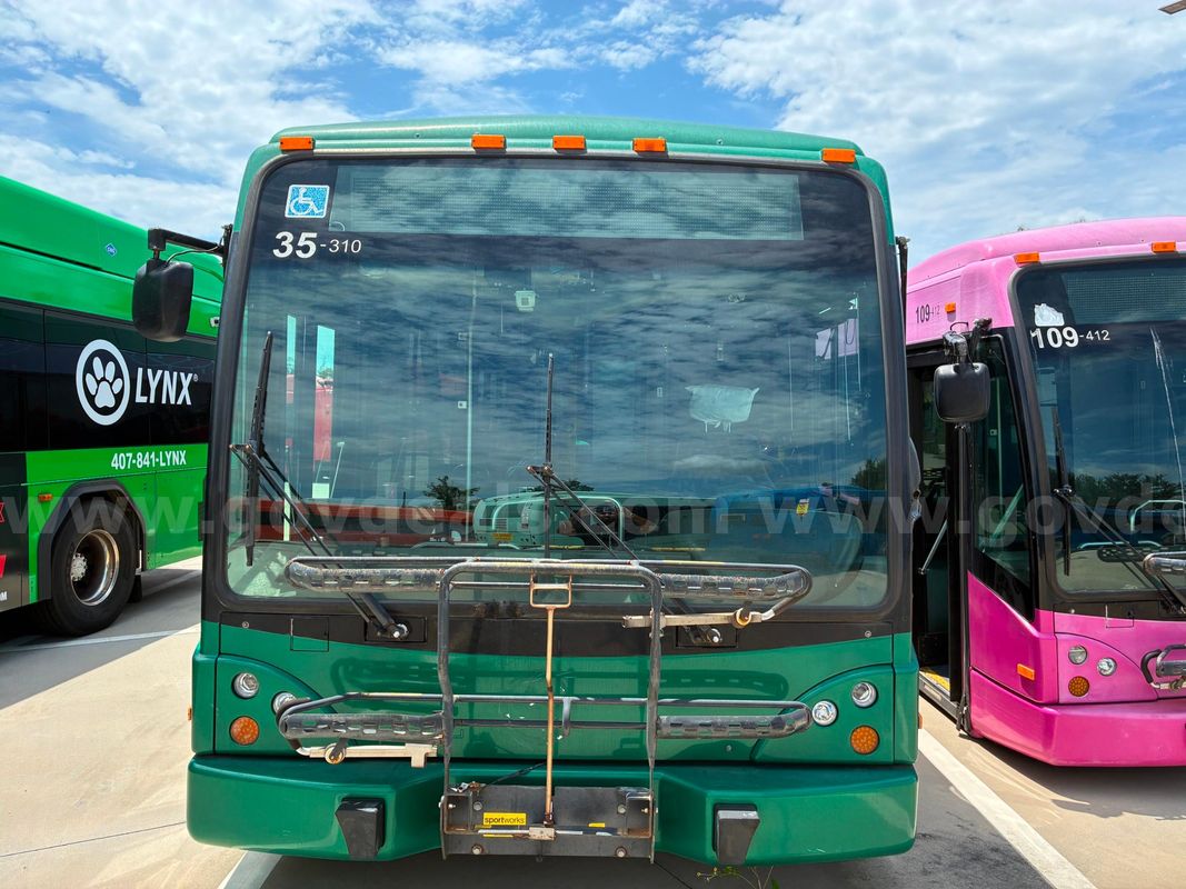2010 35' Gillig Low Floor Diesel Hybrid