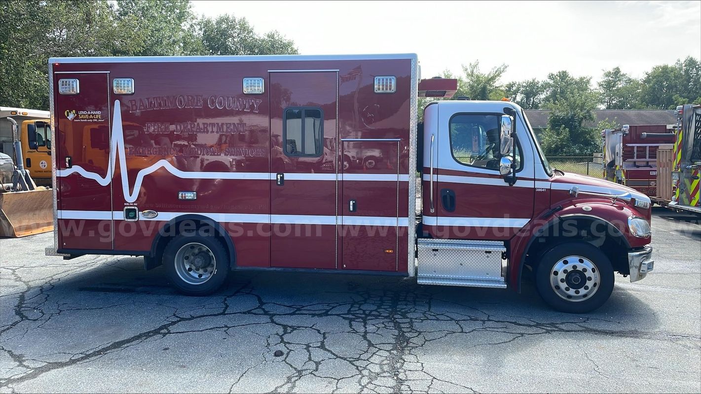 2018 Freightliner M2