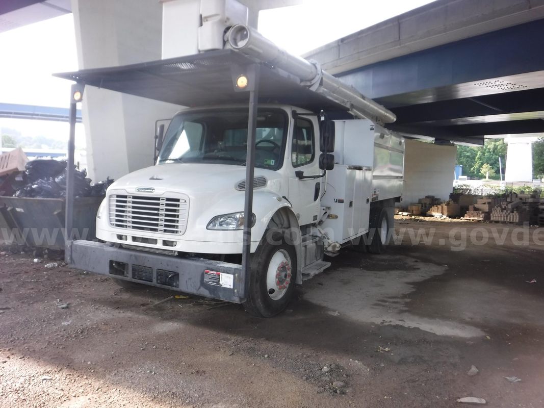 2016 Freightliner M2 106