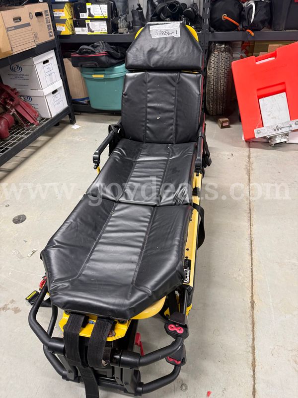 Stryker Power Load Stretcher (lot 1)