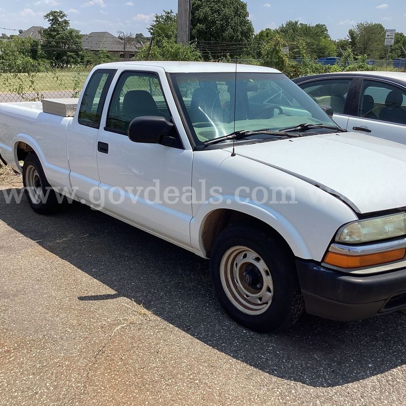 2003 Chevrolet S10 Pickup