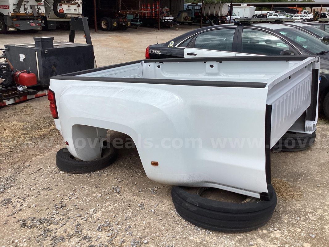 2015 to 2019 Chevrolet - Truck Bed