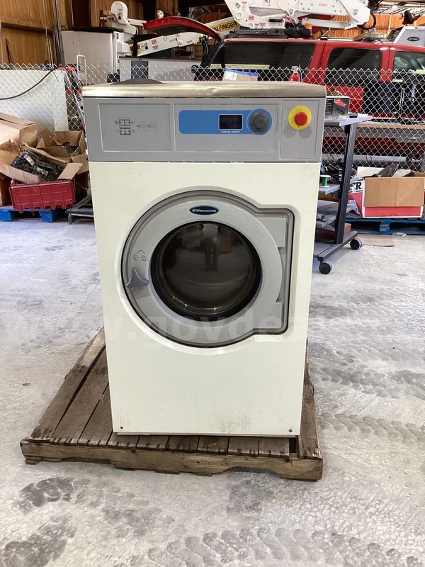 Wascomat Washer Machine (1 of 4)