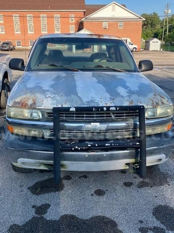 2002 Chevrolet Silverado 1500 Ext. Cab Short Bed 4WD