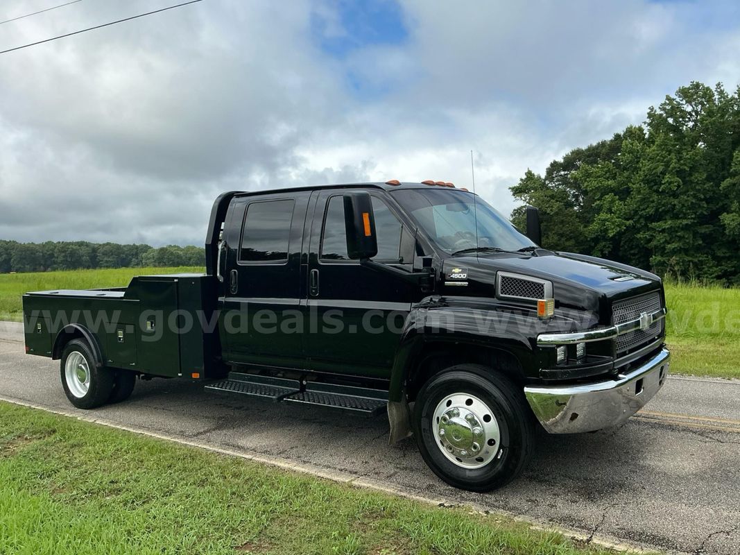 2006 Chevrolet C4500 with Custom Norstar Bed