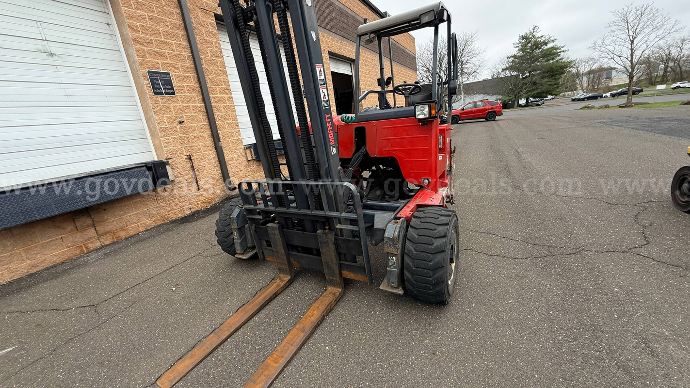 2015 Moffett M8 55.4 Truck Mounted Forklift