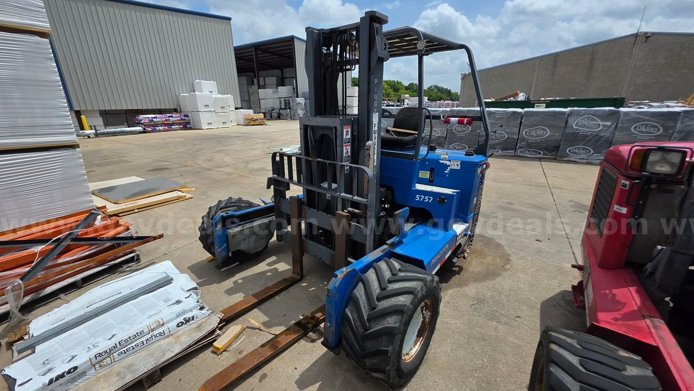 2014 Princeton PB50X Truck Mounted Forklift