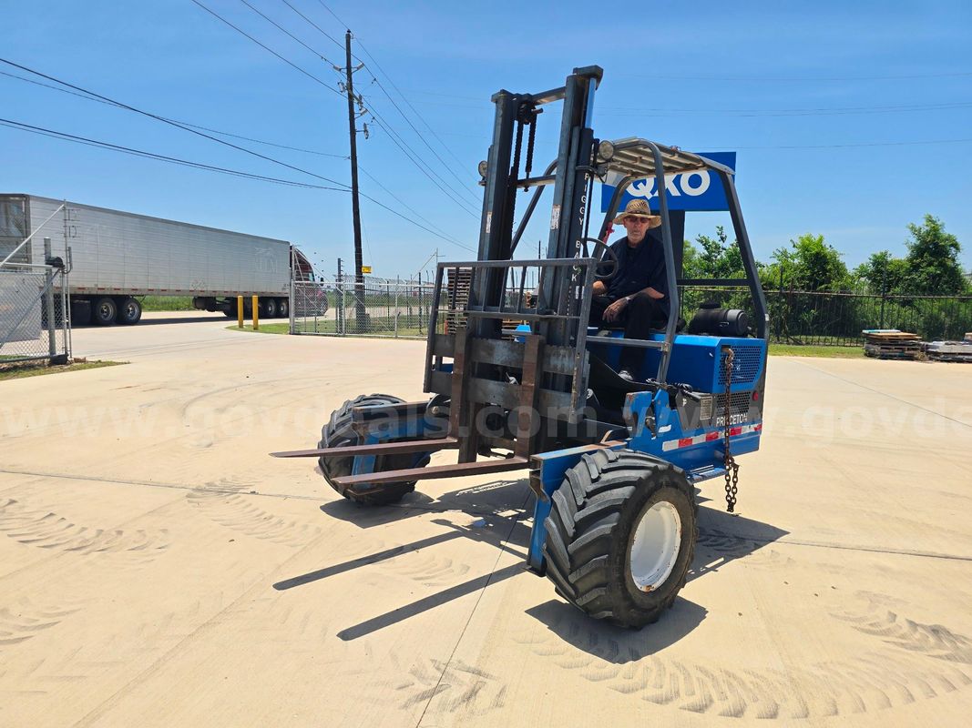 2012 Princeton PB50 Truck Mounted Forklift