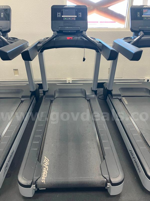 Life Fitness Treadmill